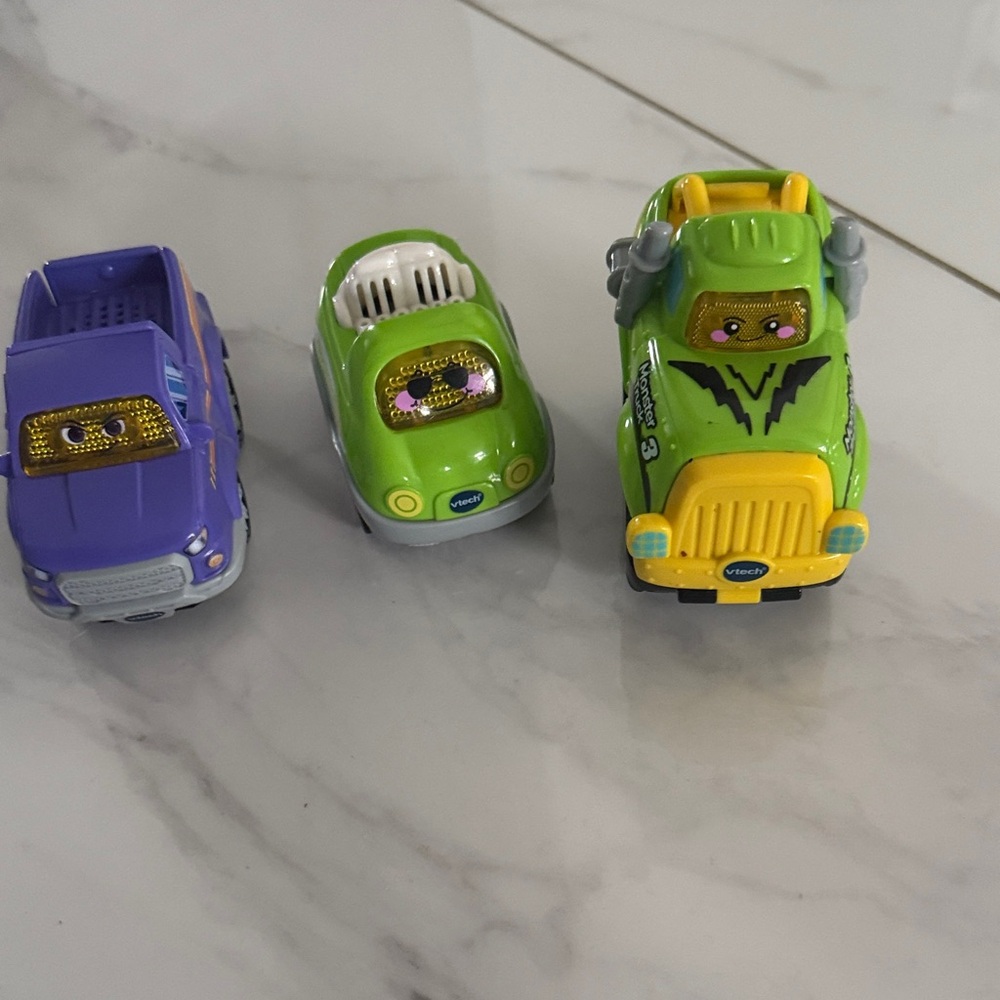Vtech go go smart wheels pickup monster truck convertible